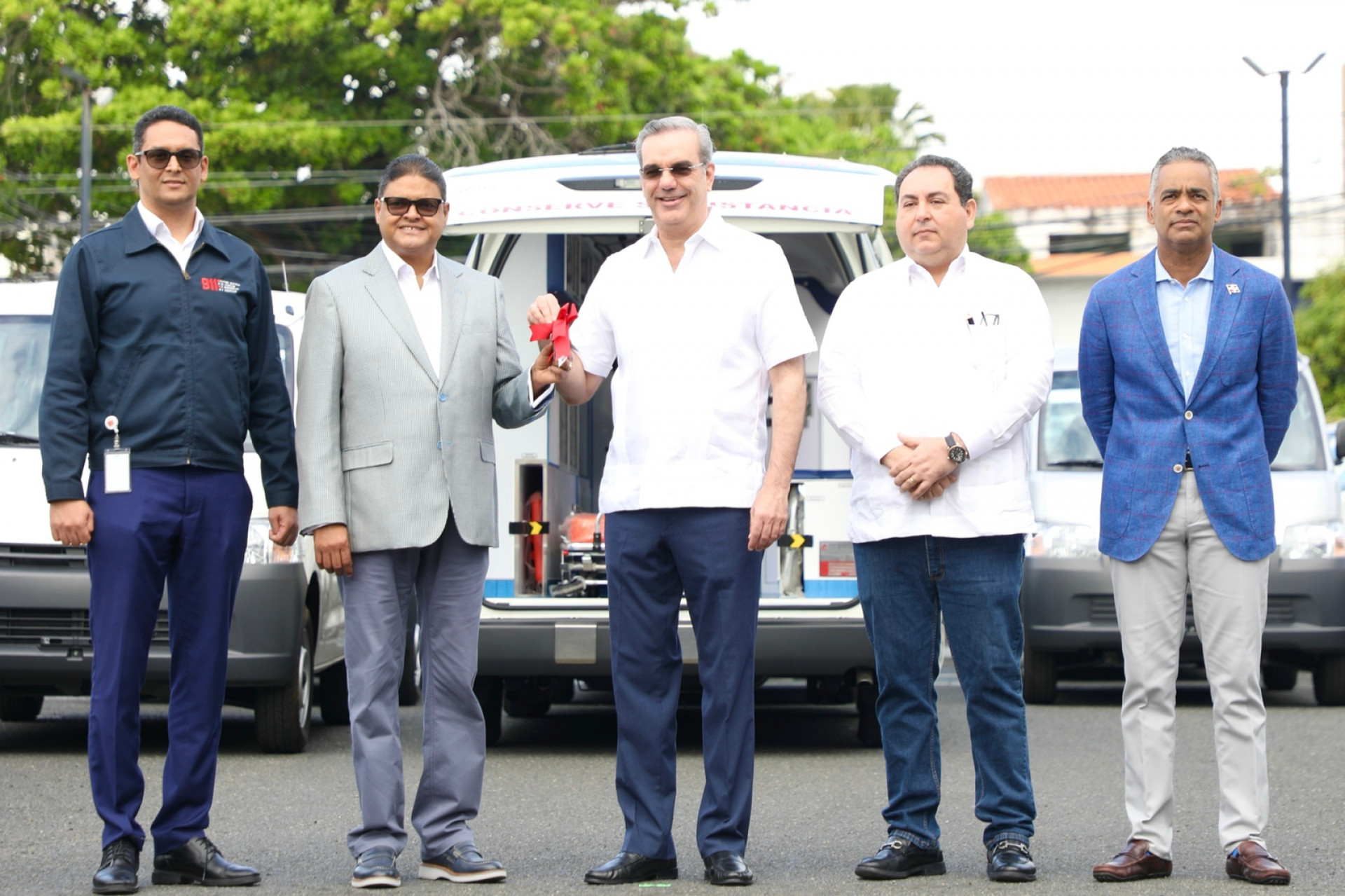 REPÚBLICA DOMINICANA: Presidente Abinader dice pasará Nochebuena y Navidad en familia; reitera llamado a la prudencia y evitar excesos