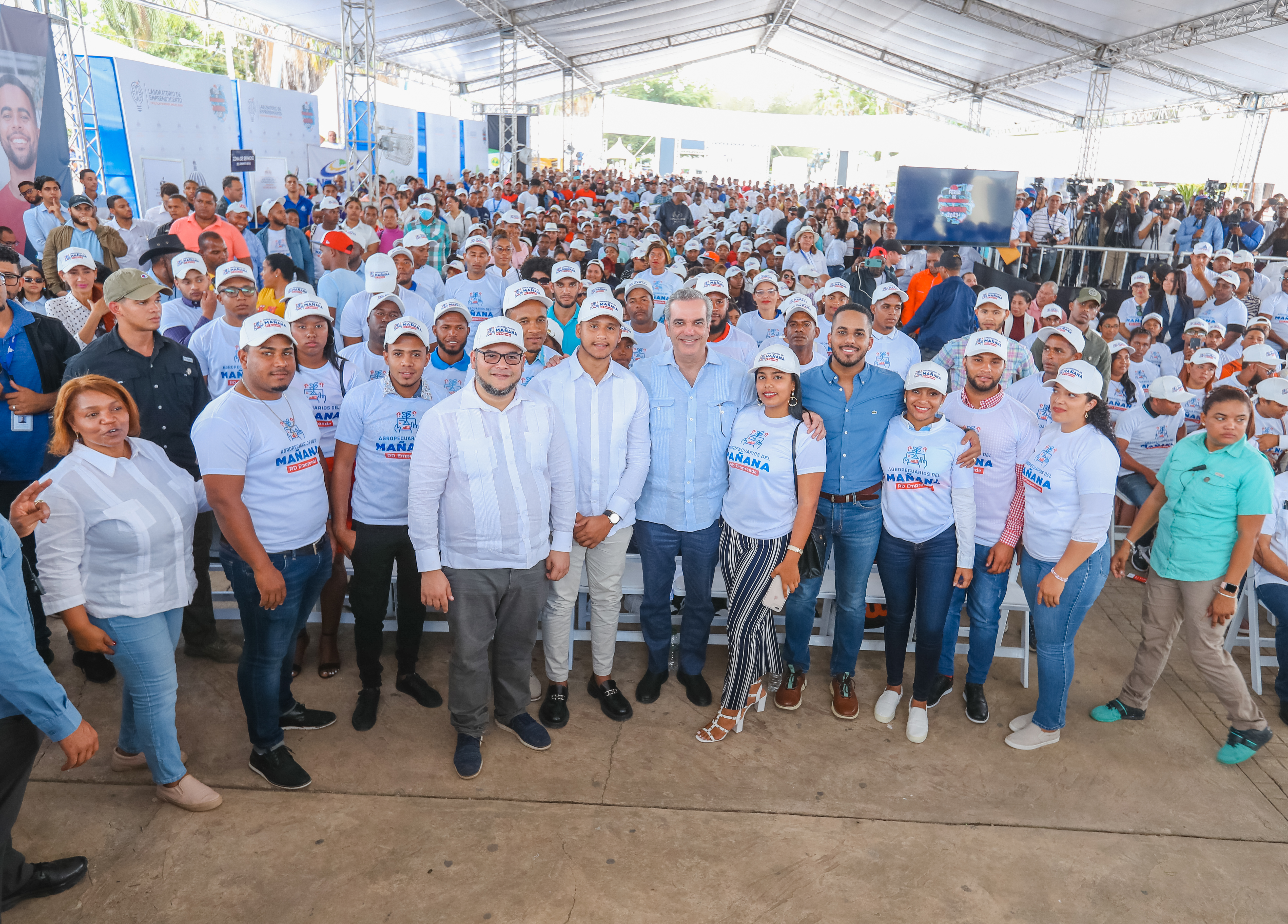 REPÚBLICA DOMINICANA: Gobierno lanza programa ?Agropecuarios del Mañana RD Emprende? en beneficio de unos 300,000 jóvenes
