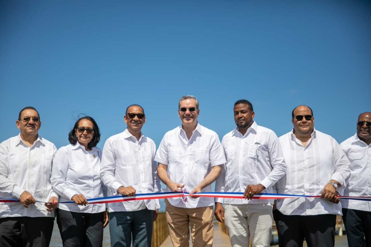 REPÚBLICA DOMINICANA: Presidente Abinader inaugura cuatro obras en Hato Mayor y El Seibo