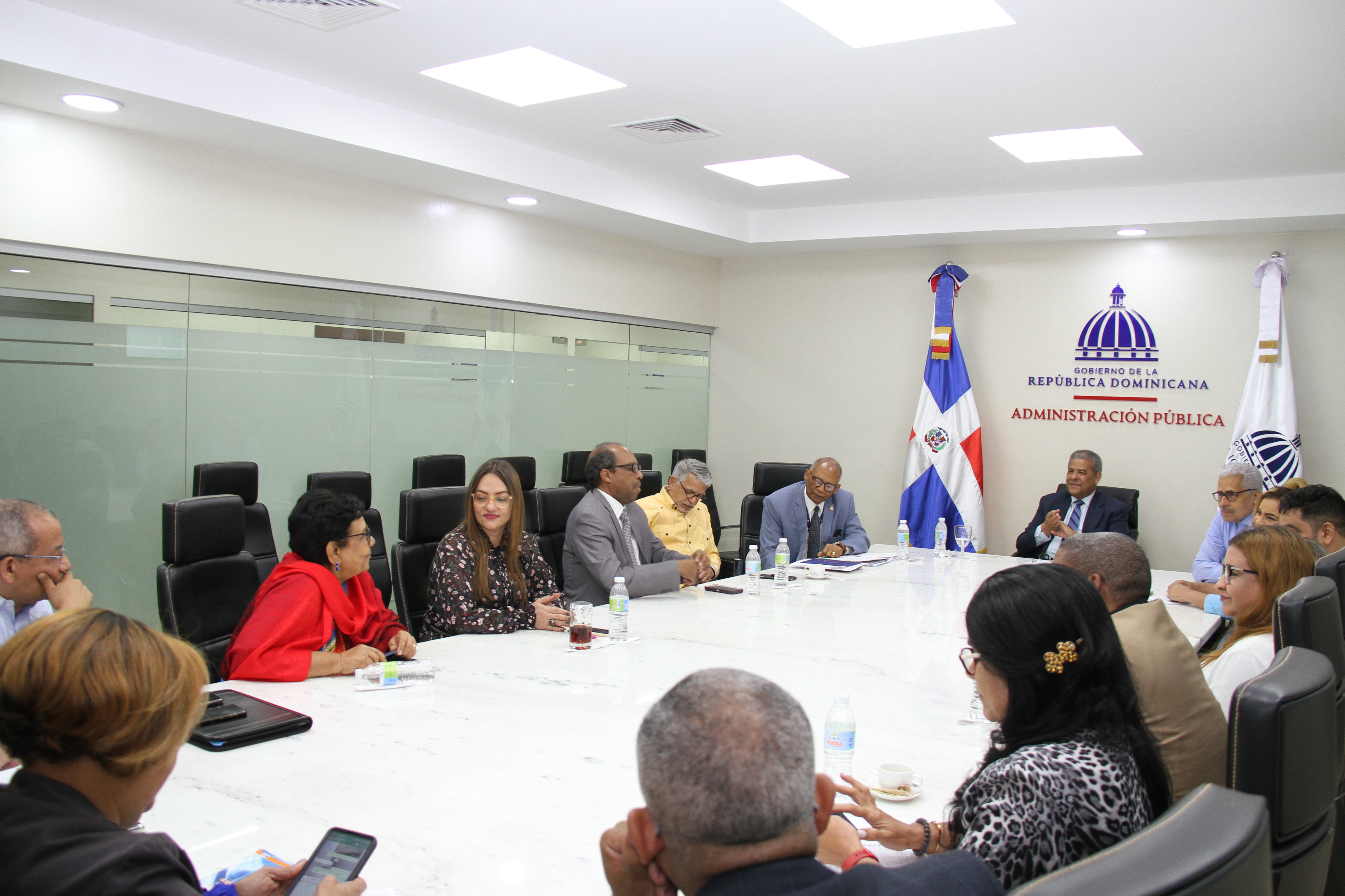 REPÚBLICA DOMINICANA: MAP, MISPAS y CMD trabajan en actualización de reglamento sobre residencias médicas