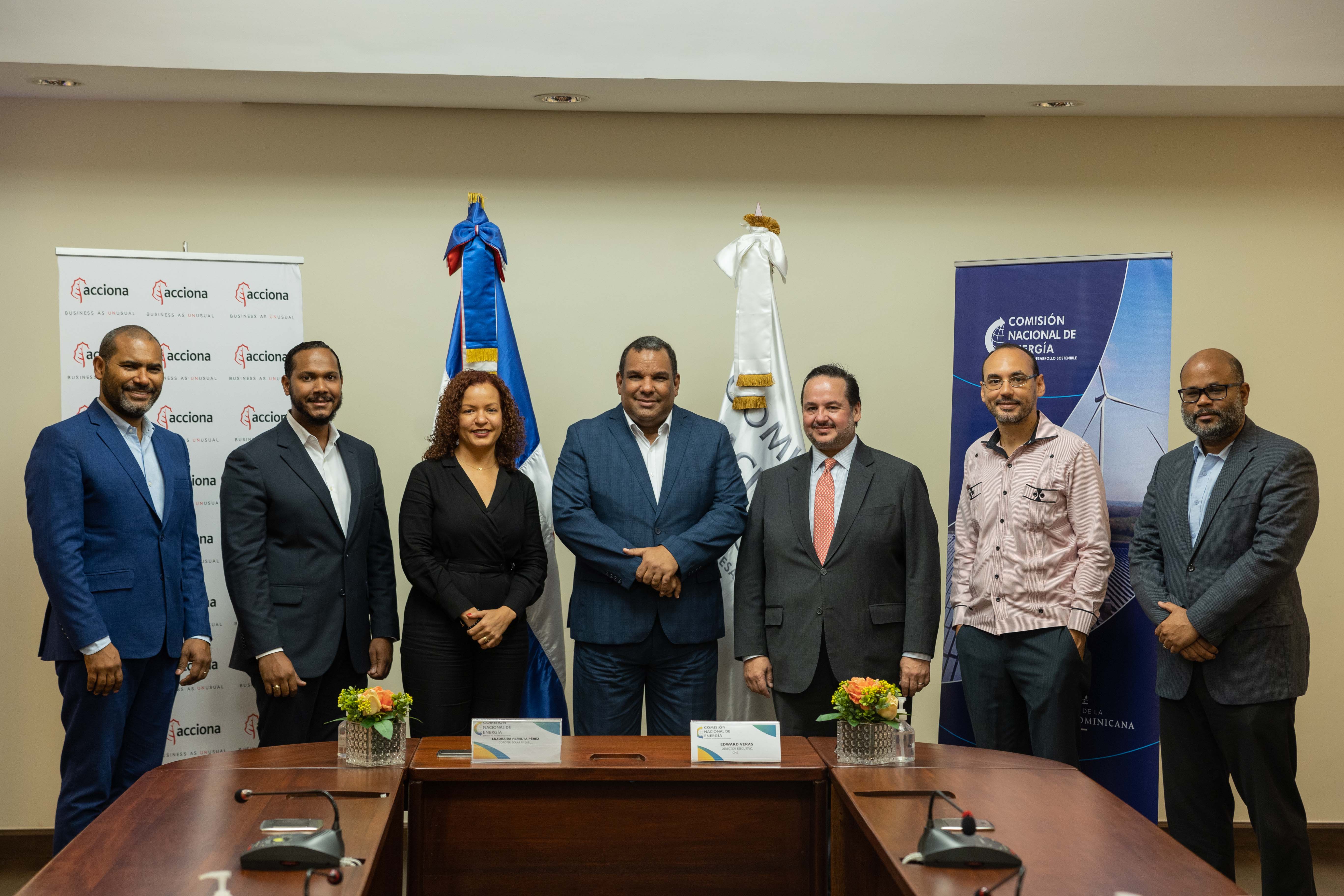 REPÚBLICA DOMINICANA: CNE otorga concesiones definitivas a los Parques Fotovoltaicos Cotoperí Solar II y III