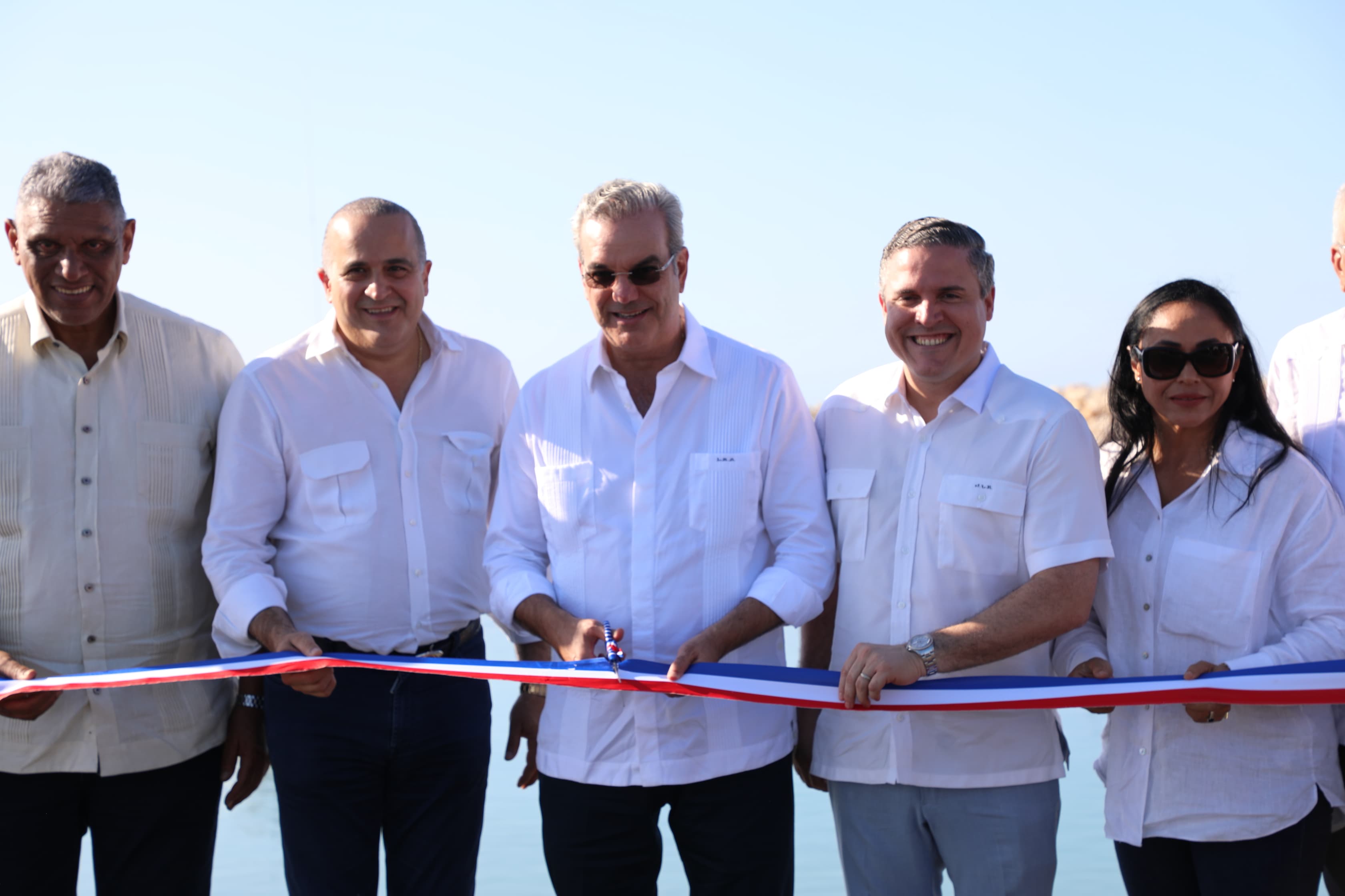 REPÚBLICA DOMINICANA: Presidente Abinader inaugura muelles pesqueros de Río San Juan y Cabrera, en María Trinidad Sánchez