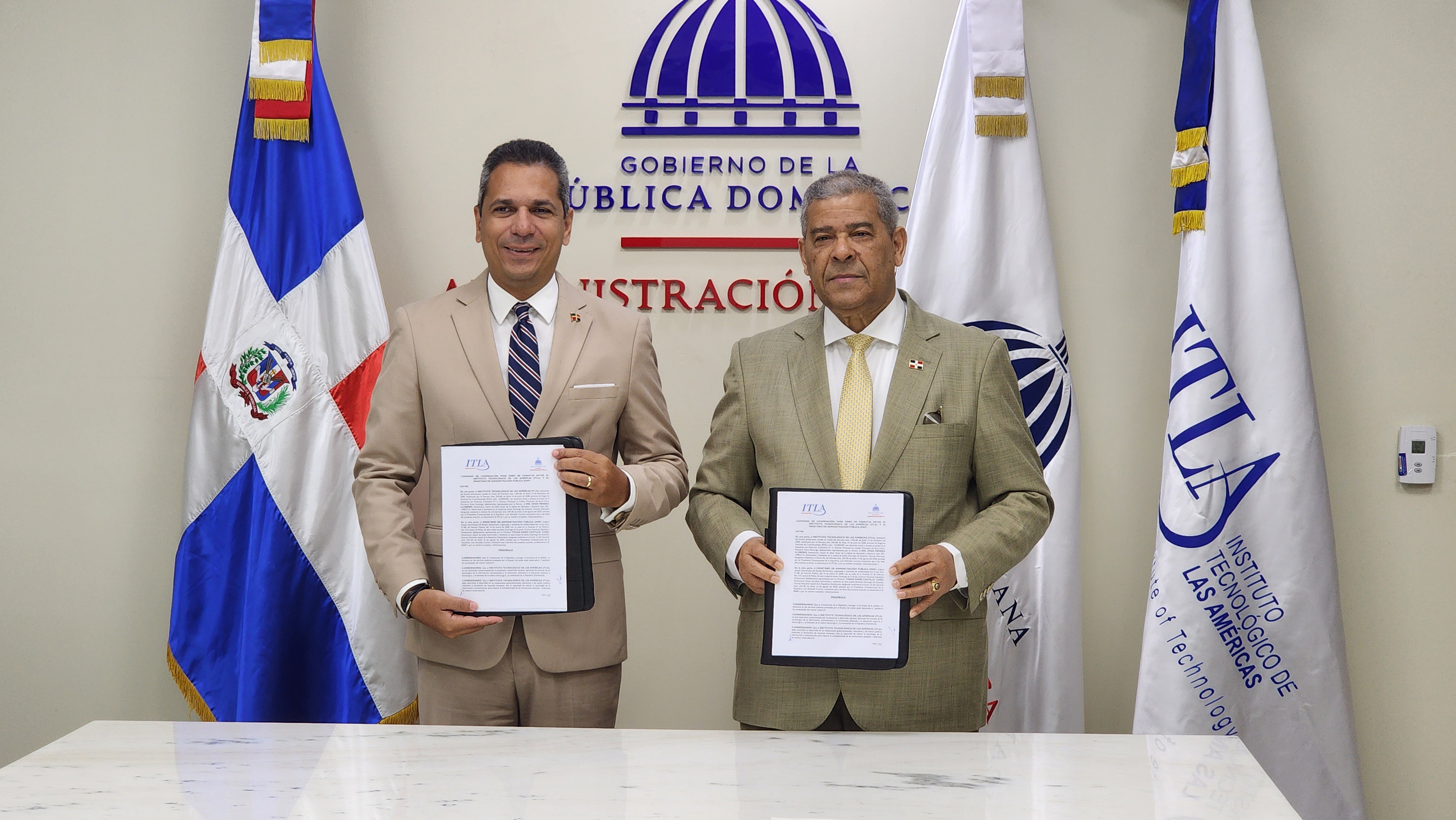 REPÚBLICA DOMINICANA: MAP y el lTLA firman acuerdo para que estudiantes realicen pasantías en las instituciones públicas