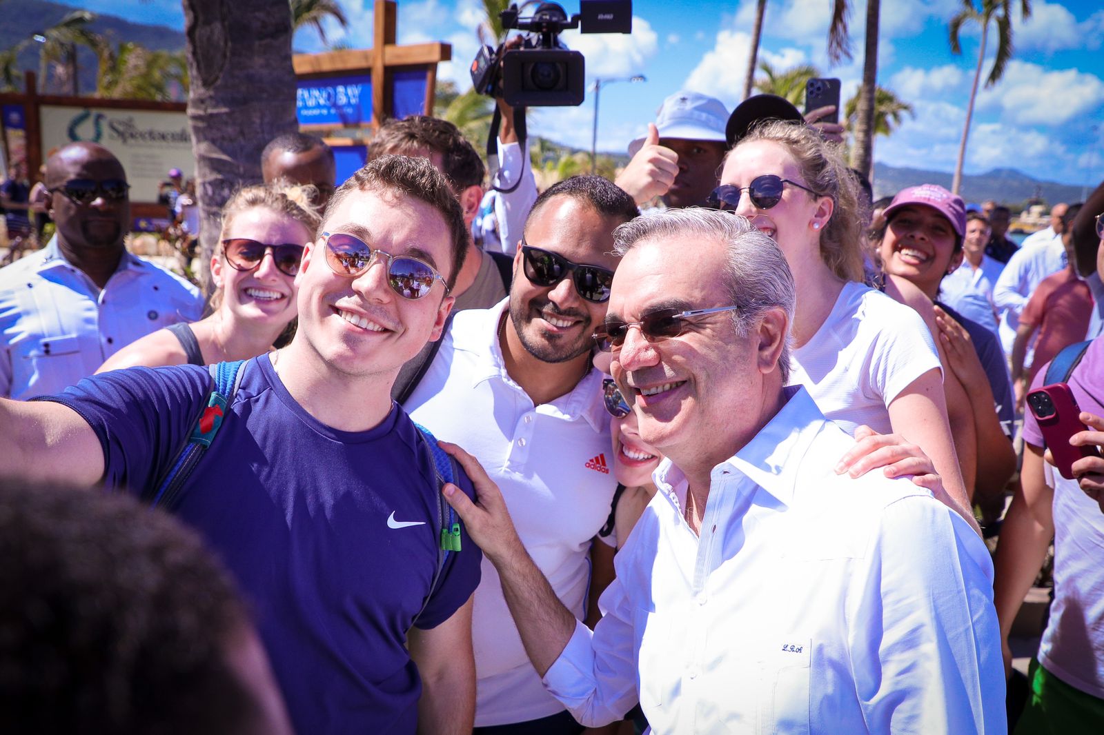 Abinader inaugurates the second stage of the Taíno Bay cruise port in Puerto Plata