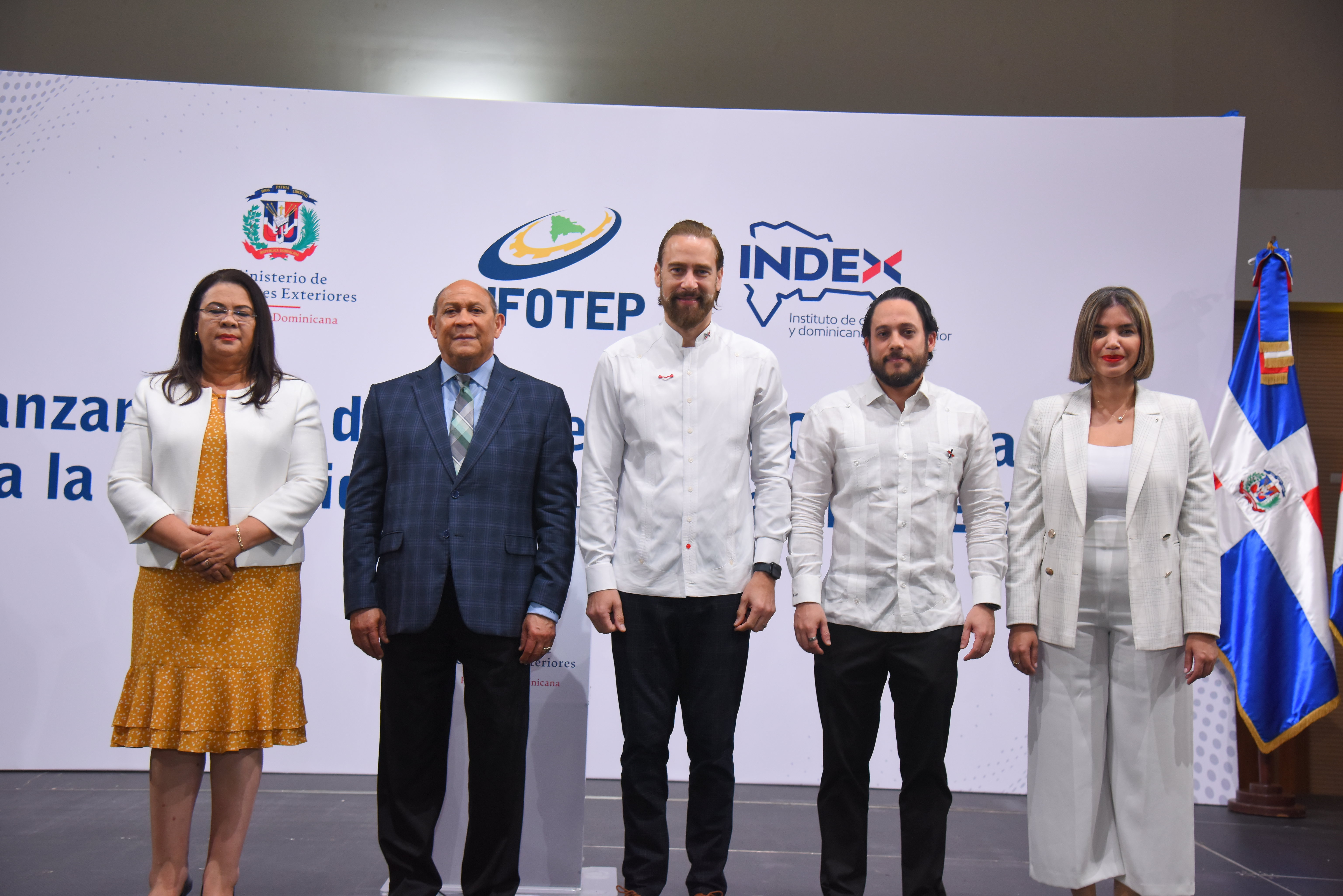 INFOTEP e INDEX ampliam projeto de formação técnica para dominicanos no exterior