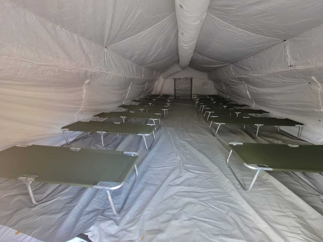 The U.S. Embassy donates four command tents to the Dominican Emergency Operations Center