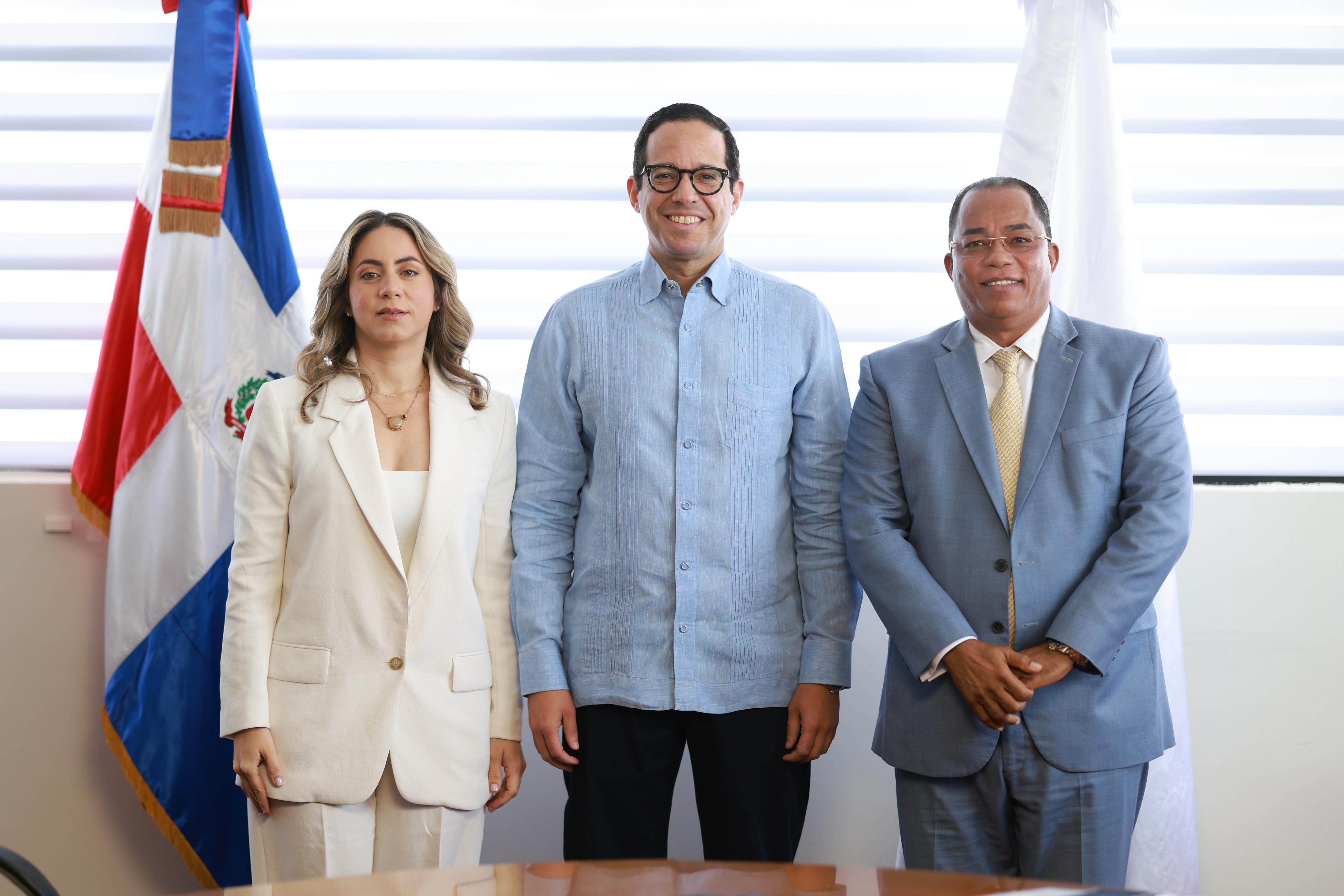 Juramentación Gloria Reyes