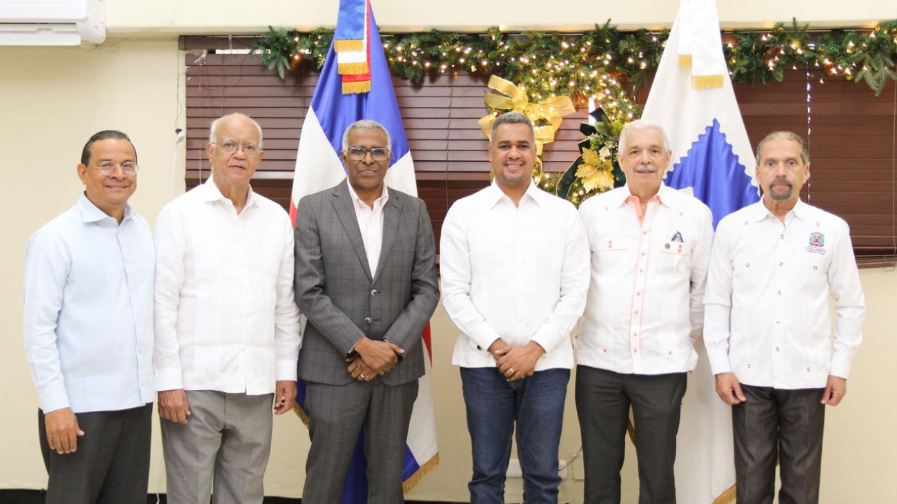 INPOSDOM instala Comisión de Alto Nivel para coordinar la celebración del 175.° aniversario del servicio postal dominicano