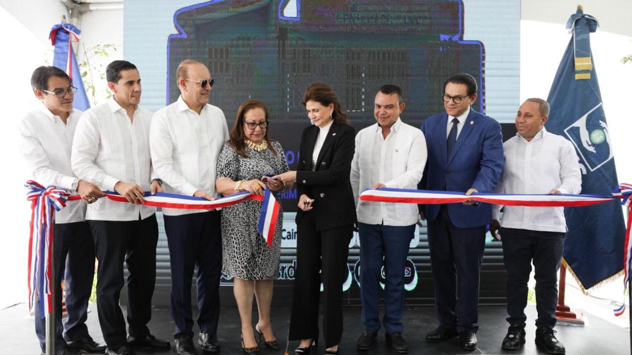 Vicepresidenta Raquel Peña