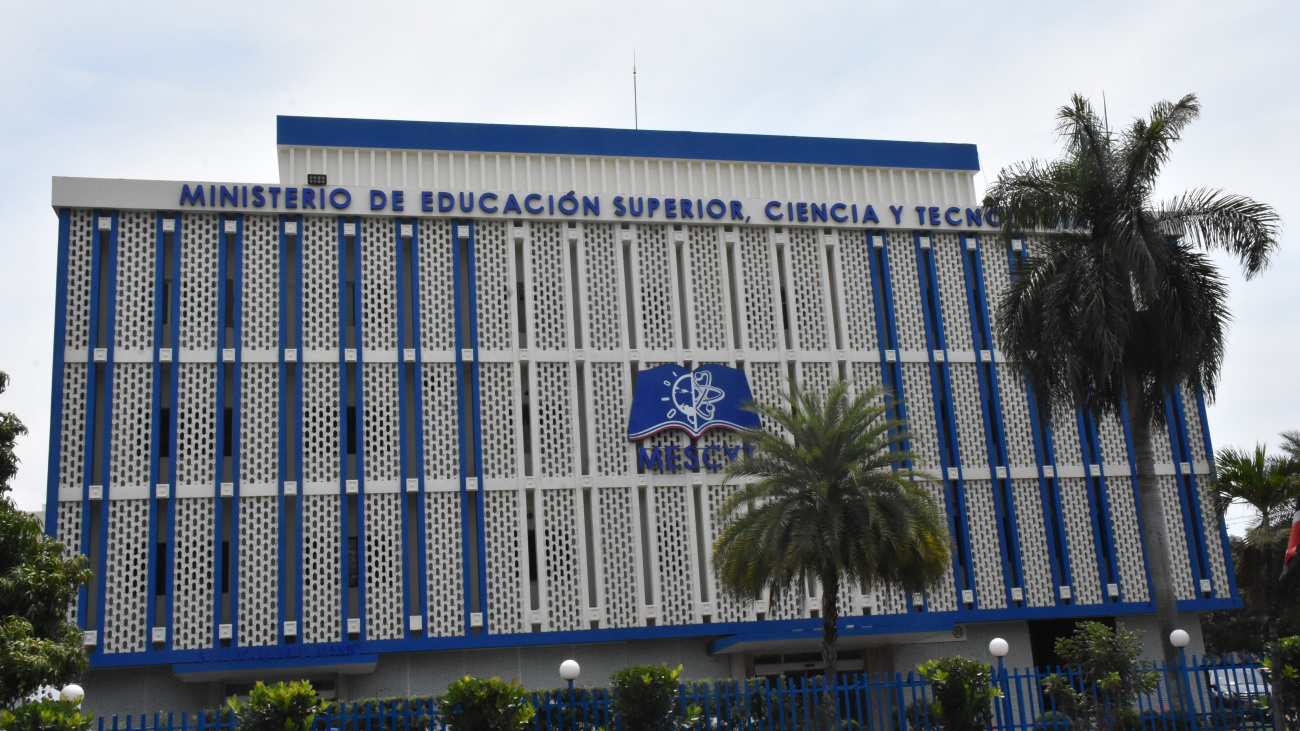 Educación