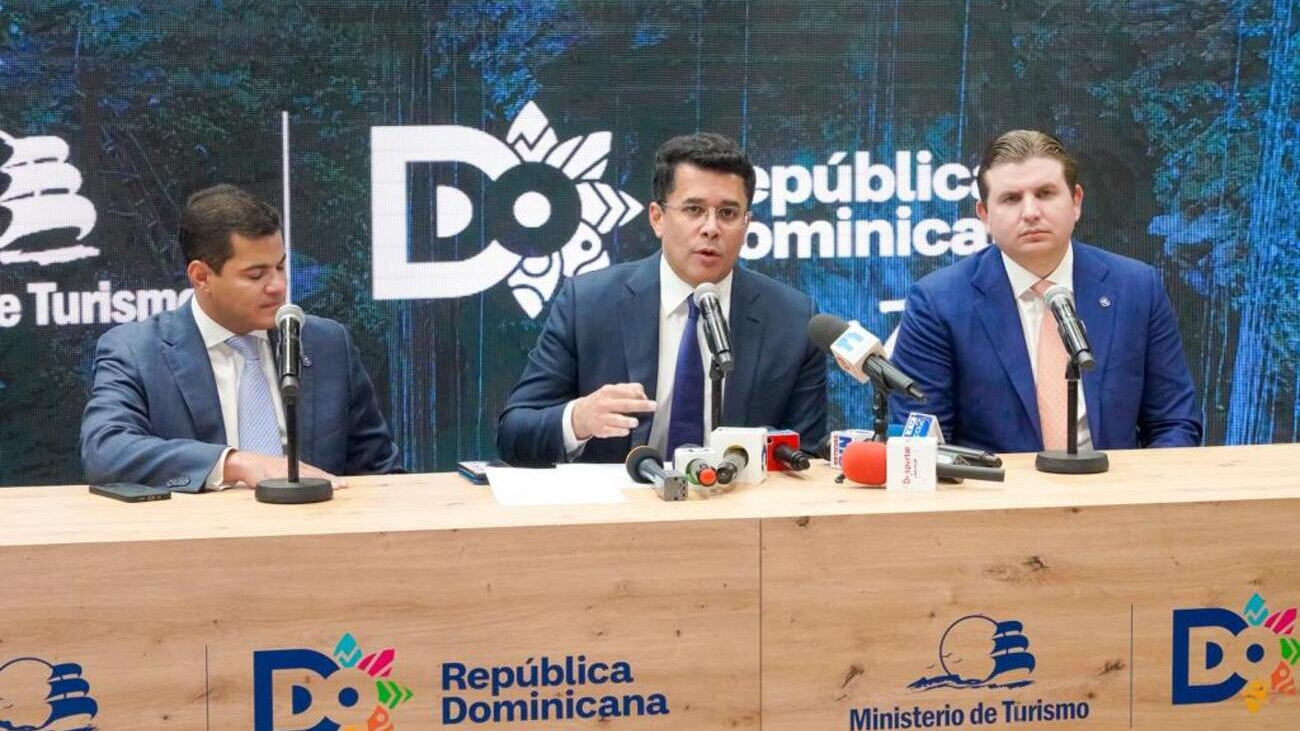 Ministro de Turismo anuncia inversiones en FITUR por más de 3,445 millones de dólares para desarrollo turístico