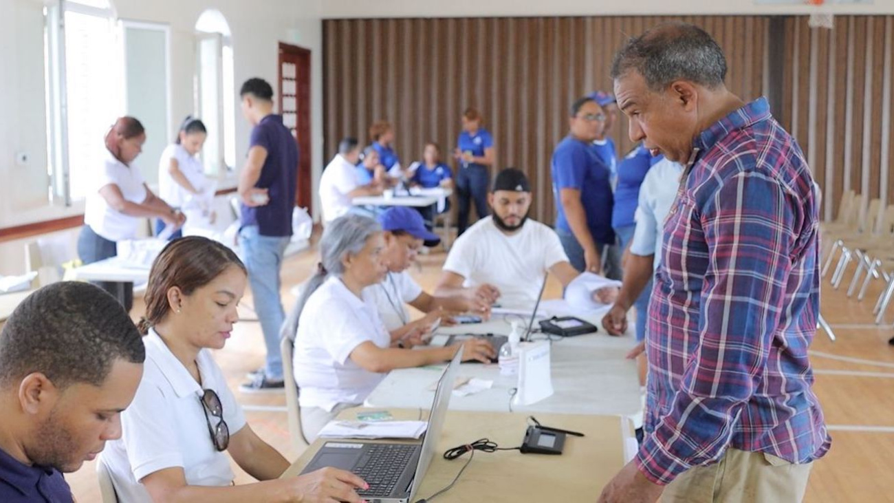 Suspenden jornadas de entrega de tarjetas Supérate ante el paso de la tormenta Franklin