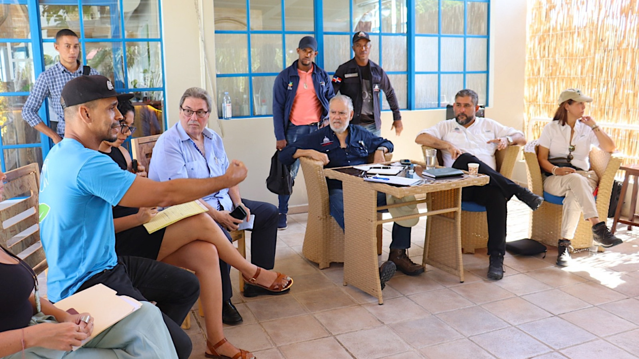 Ministro de Medio Ambiente encabeza encuentro con actores sociales integrados al Plan de Comanejo de la Laguna Cabarete y Goleta 