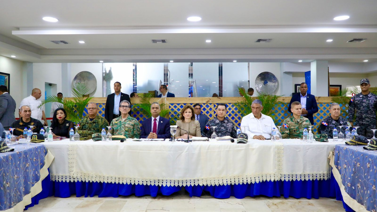 Vicepresidenta Raquel Peña encabeza reunión de seguimiento al Plan de Seguridad Ciudadana