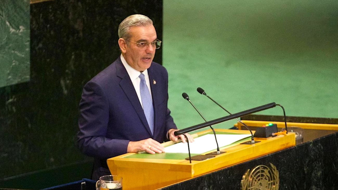 Presidente Abinader llega a RD tras participar en 79° periodo de sesiones de la Asamblea General de la ONU 