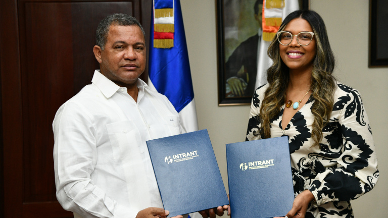 Intrant y Cervecería Nacional Dominicana firman acuerdo para salvar vidas