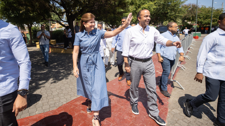 Imparten primer taller de educación financiera en escuelas públicas