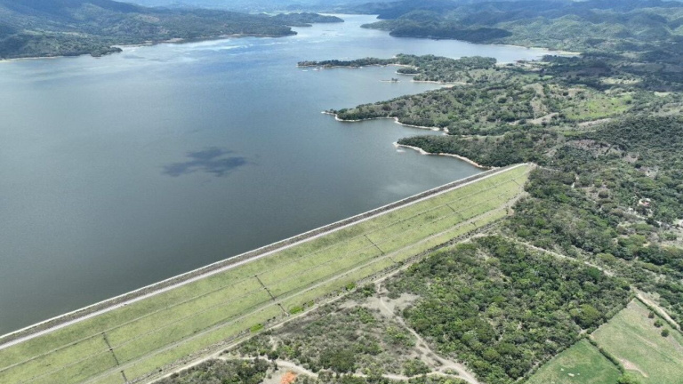 Agua