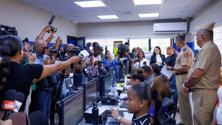 Dirección General de Migración 