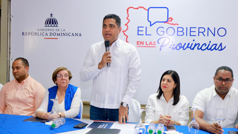 ministro de Deportes y Recreación, Kelvin Cruz