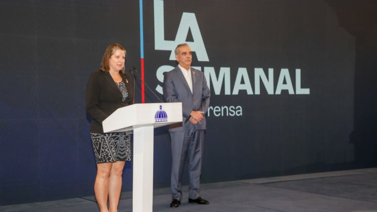 Presidente Abinader en LA Semanal
